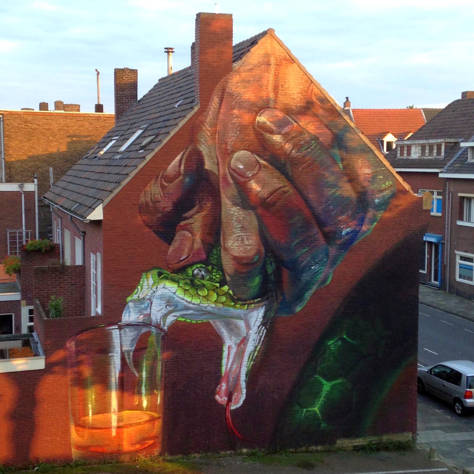 Andreas von Chrzanowski aka Case Ma'Claim is currently in Netherlands where he just wrapped up this new piece on the streets of Heerlen in Netherlands.