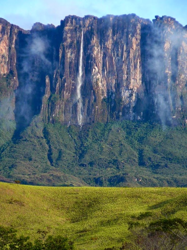 Cuquenan Falls Kukenan, Venezuela