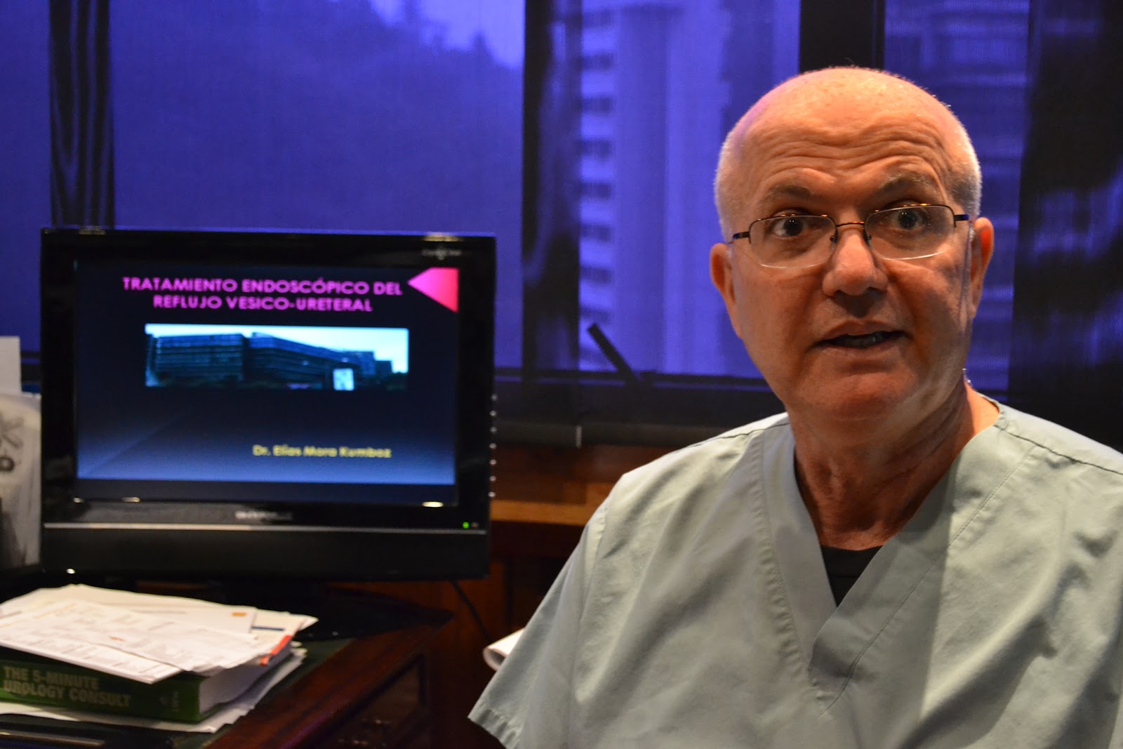 Dr. Elias Mora Kumboz junio 2012