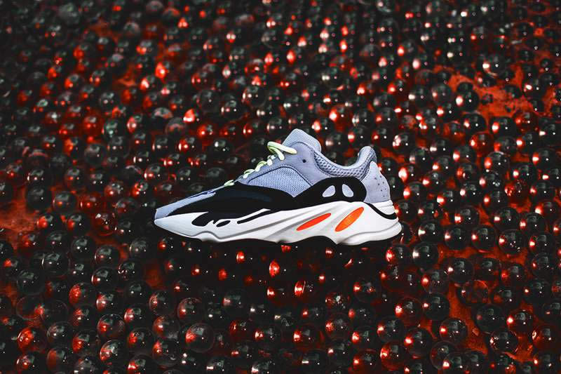 yeezy 700 runner release date