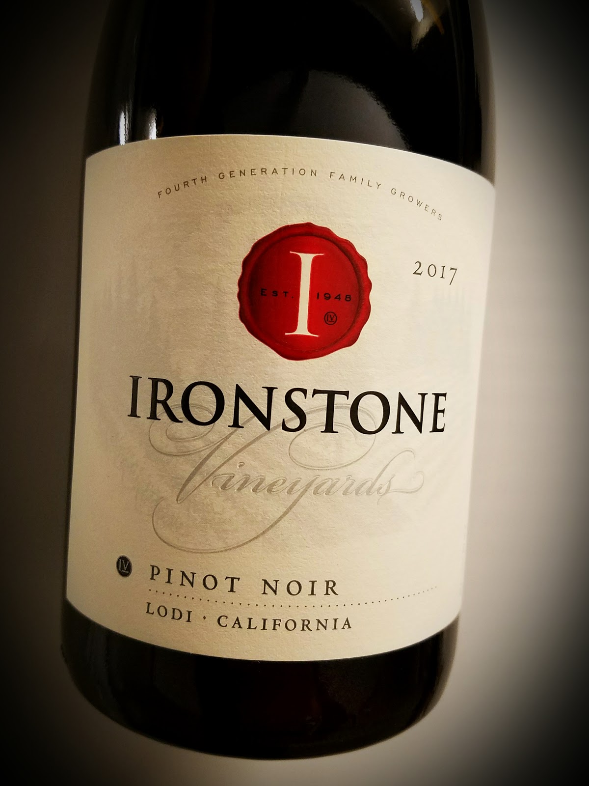 Now And Zin Wine Lodi Pinot Noir