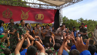 Olah Raga Bersama Perkuat Sinergisitas TNI Dan Polri Olah Raga Bersama Perkuat Sinergisitas TNI Dan Polri