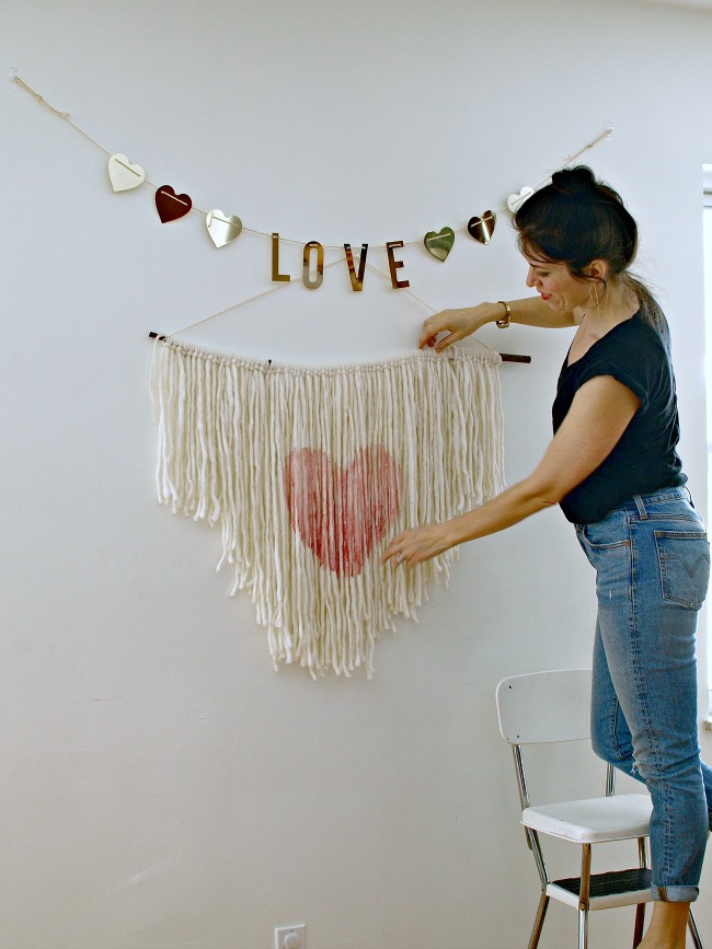 This Little Miggy || DIY Heart Wall Hanging
