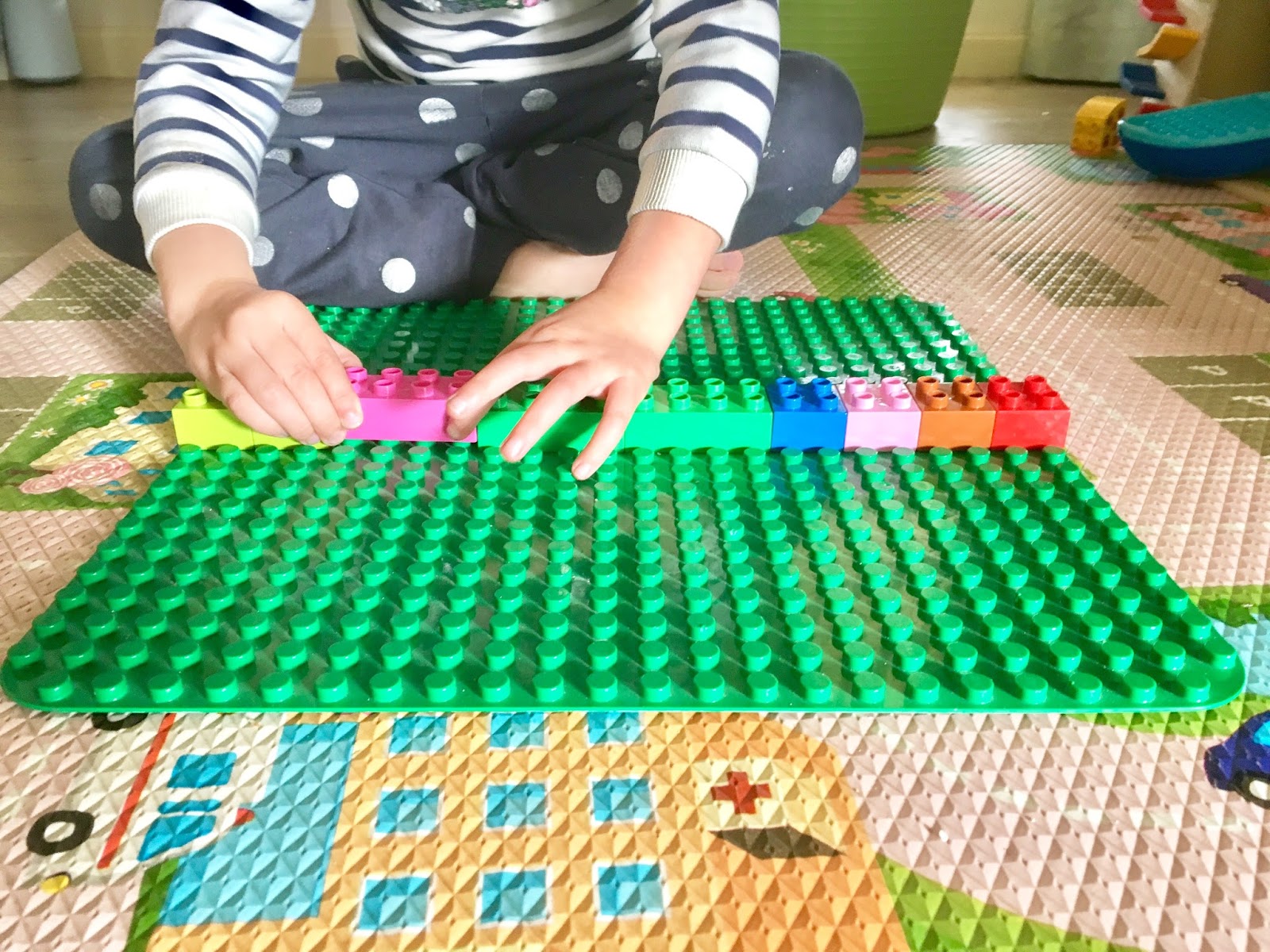 lego duplo base
