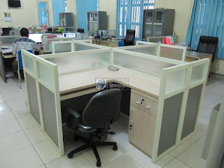 Cubicle Workstation Table