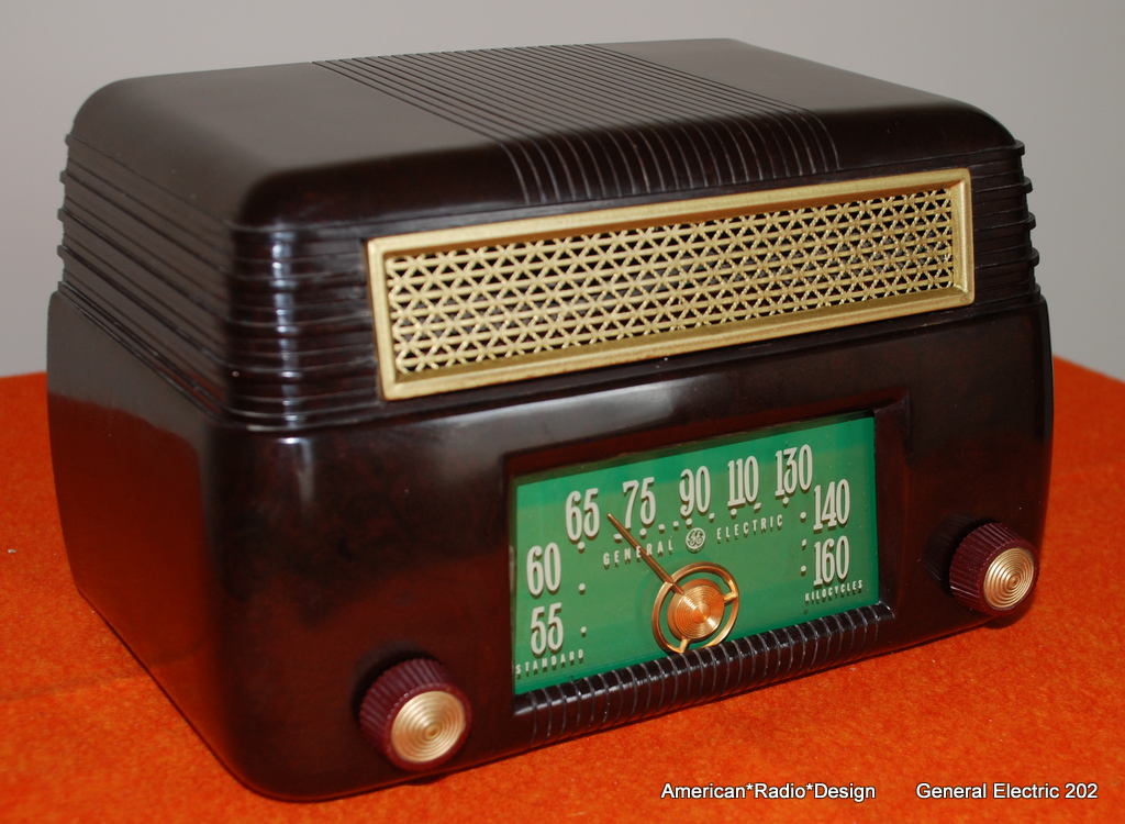 *American*Radio*Design* Century, Retro Styled Vintage Tube