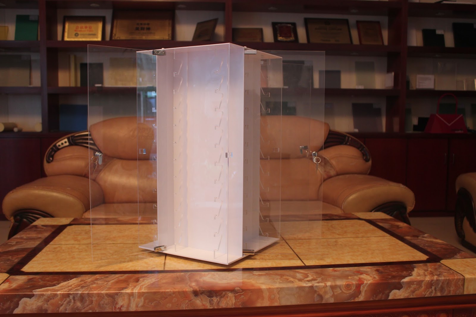 Acrylic Knife Display Stands Acrylic Knife Display Stand