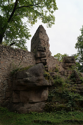 zamek Bolczów - zamek w skale