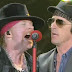 Izzy Stradlin quase tocou com o Guns N' Roses em 2017, mas algo o aborreceu