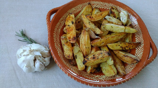 Batatas assadas com alecrim