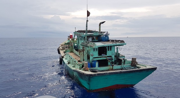 Bakamla dan KKP Tangkap 14 Kapal Vietnam di Perairan Natuna