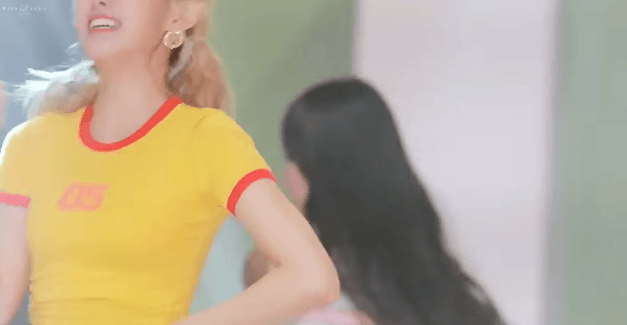 루다(우주소녀)를 사랑한(?) 나방군.. | 인스티즈