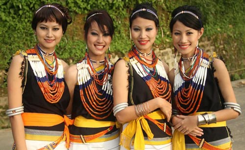 Garo, A Chik Mande (orang bukit) Garo, A Chik Mande (orang bukit)