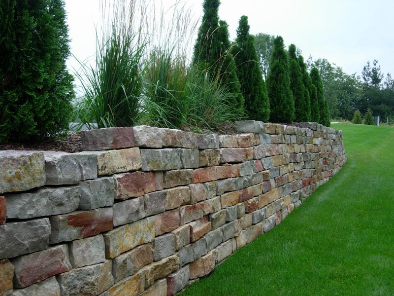 stone-retaining-wall