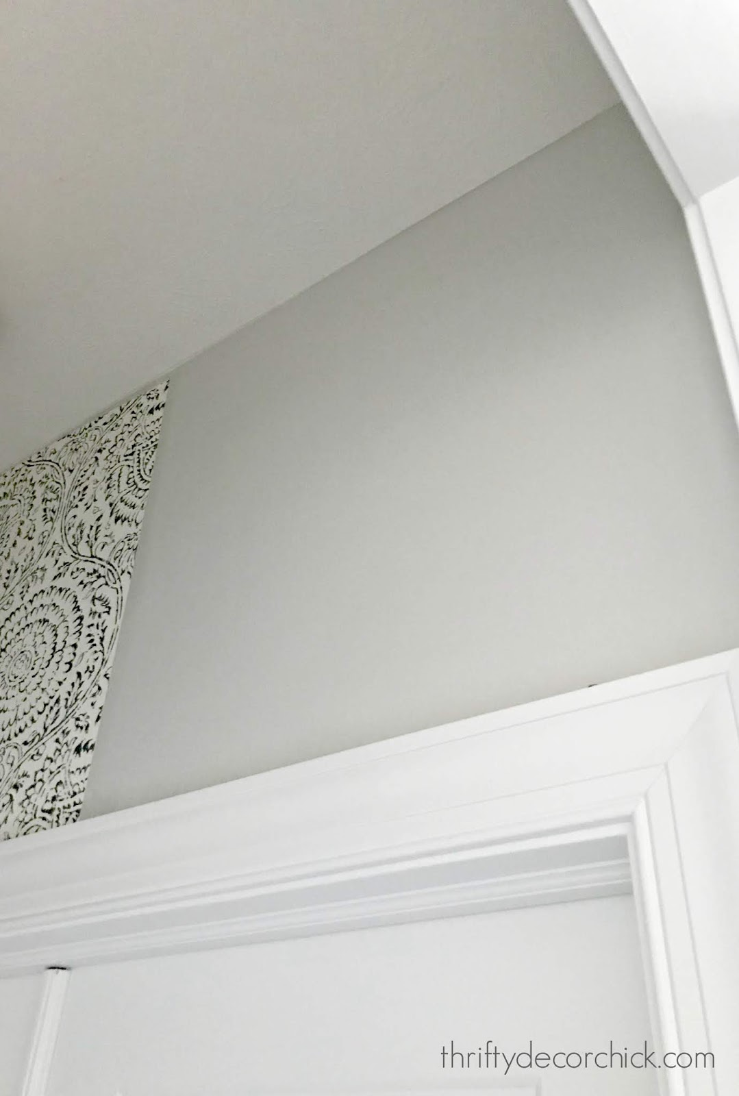 How to measure for wallpaper