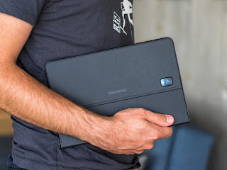 مراجعه شاملة للتابلت Samsung Galaxy Tab S4 10.5 الجديد مواصفات وسعر مراجعه شاملة للتابلت Samsung Galaxy Tab S4 10.5 الجديد مواصفات وسعر