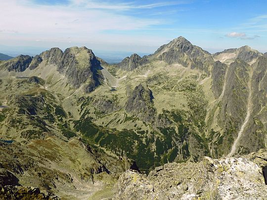 Widok ze Sławkowskiego Szczytu na północ.