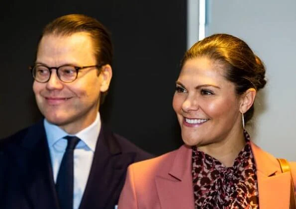 Crown Princess Victoria wore Rodebjer Nera pink blazer, Lexington Janina print blouse. Af Klingberg red suede boots, Camilla Thulin