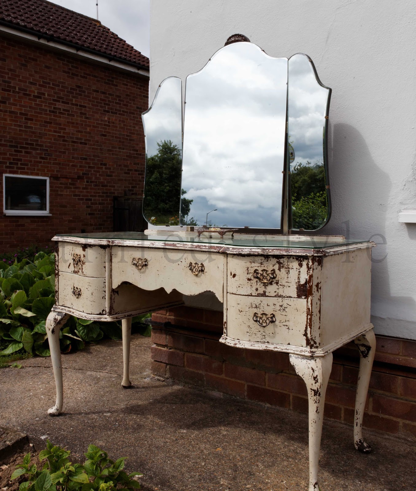 Paint And Style Vintage Dressing Table Reveal