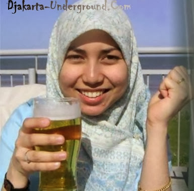 Gambar Bogel Pake Jilbab Tapi Doyan Miras   Melayu Boleh.Com