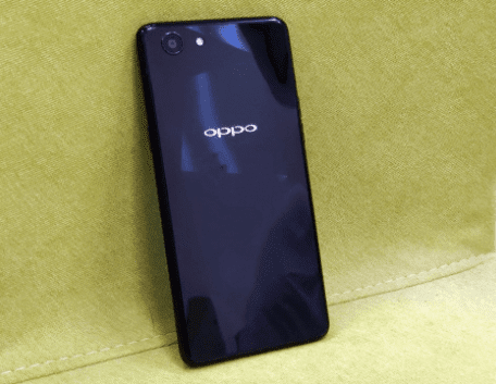 6 Kelebihan OPPO F7 Youth yang Perlu Anda Ketahui 6 Kelebihan OPPO F7 Youth yang Perlu Anda Ketahui