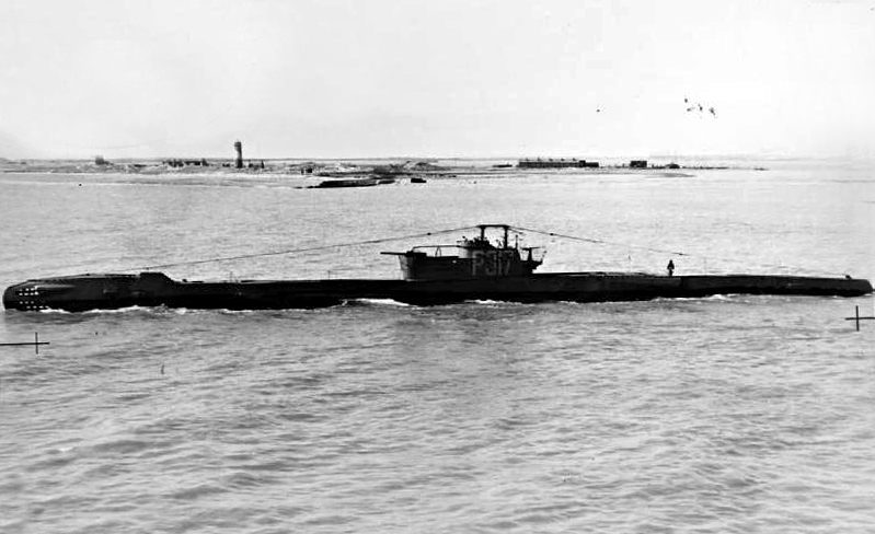 The Mad Monarchist: The British Submarine Campaign of World War II