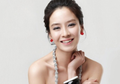 Gaya Rambut ala Song Ji Hyo Gaya Rambut ala Song Ji Hyo