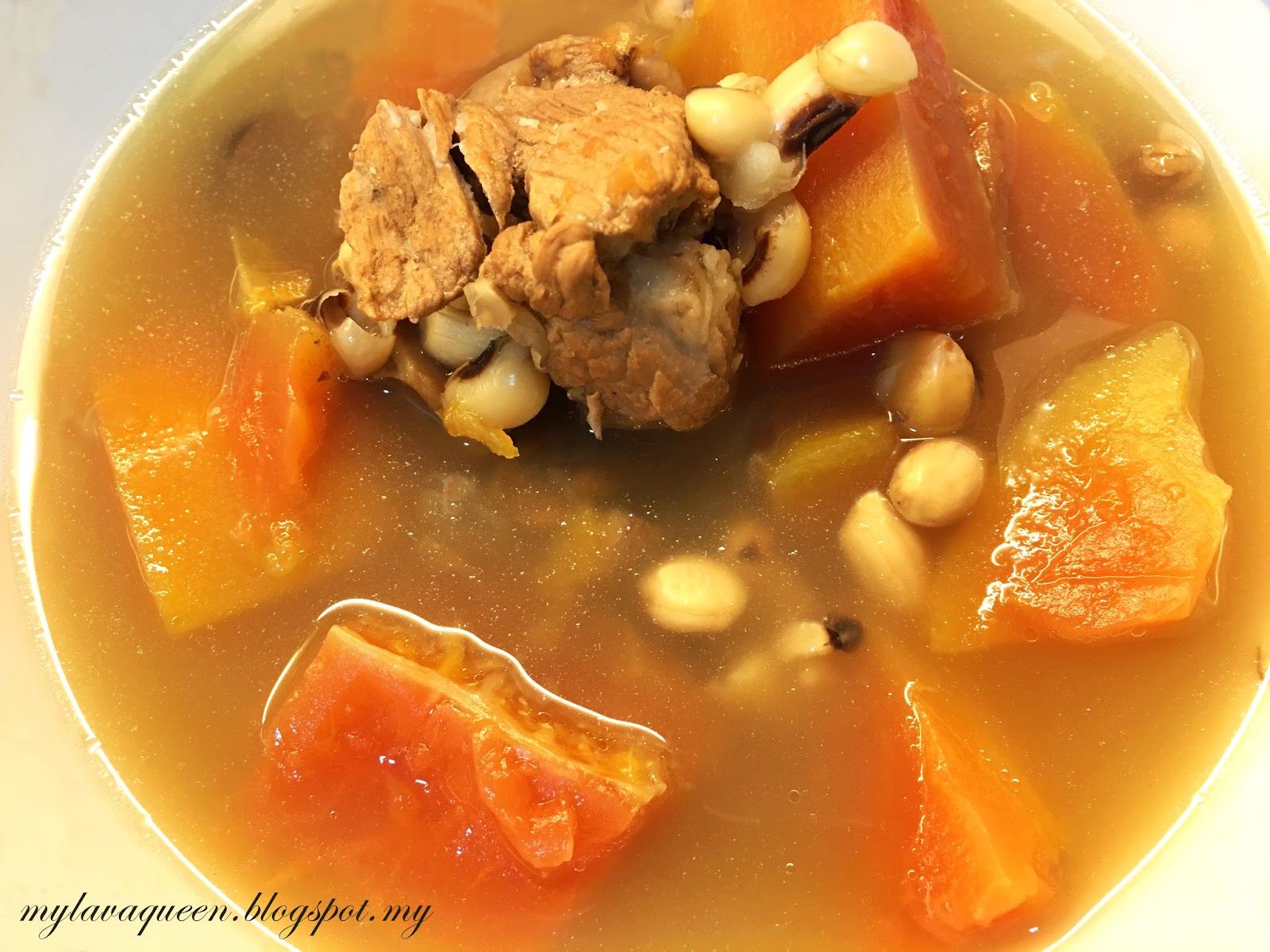 PAPAYA SOUP WITH GROUNDNUTS AND BLACK EYE PEAS Lava Queen