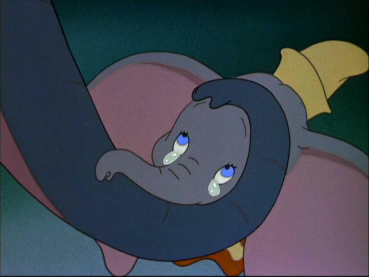 Dumbo mother Disney animatedfilmreviews.filminspector.com