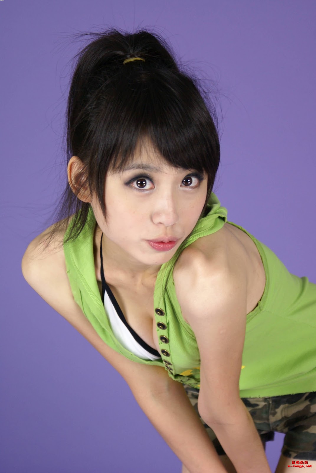 Super Cute And Really Beautiful Taiwanese Idol Group “黑girl