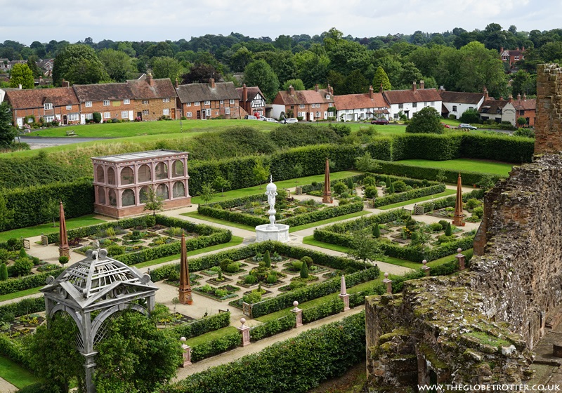 Elizabethan Gardens at Kenilworth Castle