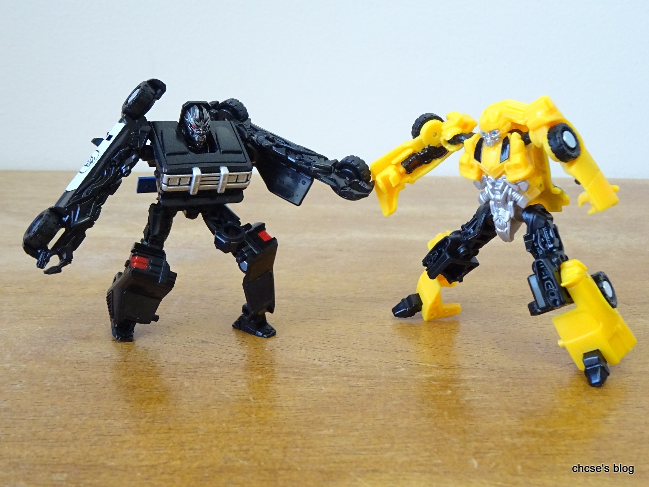 bumblebee barricade toy