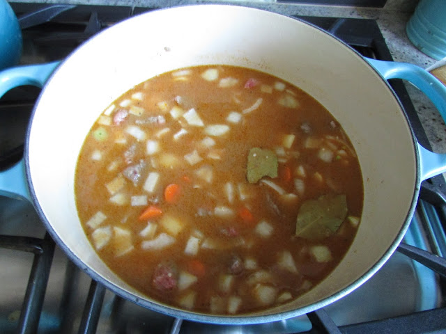 Stew cooking