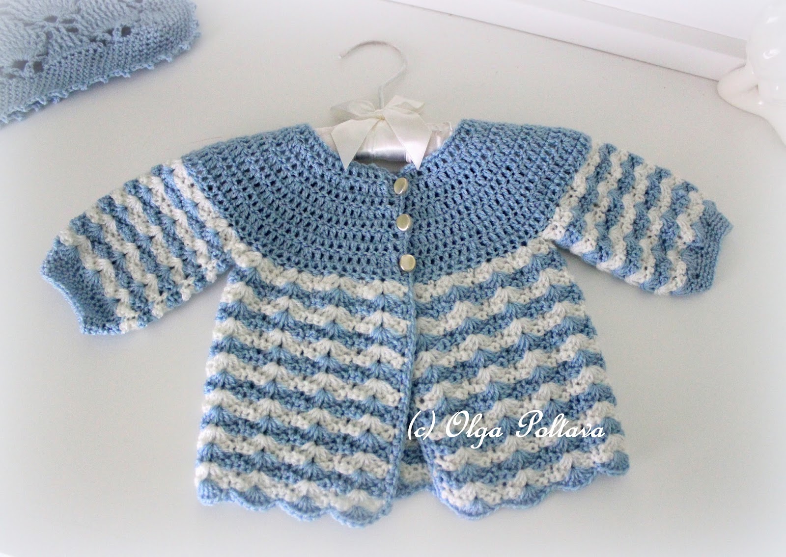 Lacy Crochet: Newborn Baby Crochet Sweater