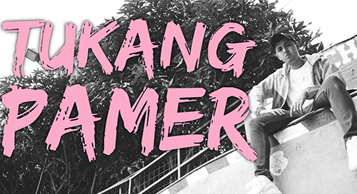 Kemal Palevi - Tukang Pamer Kemal Palevi - Tukang Pamer