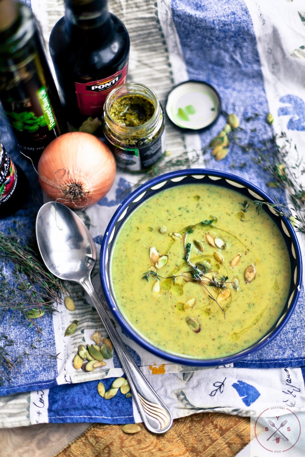 Such Yummy Stuff! Creamy zucchini soup with basil and pumpkin seeds