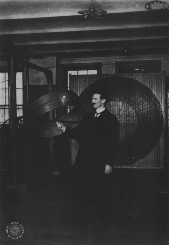 10 Fascinating, Extremely Rare Images of Nikola Tesla