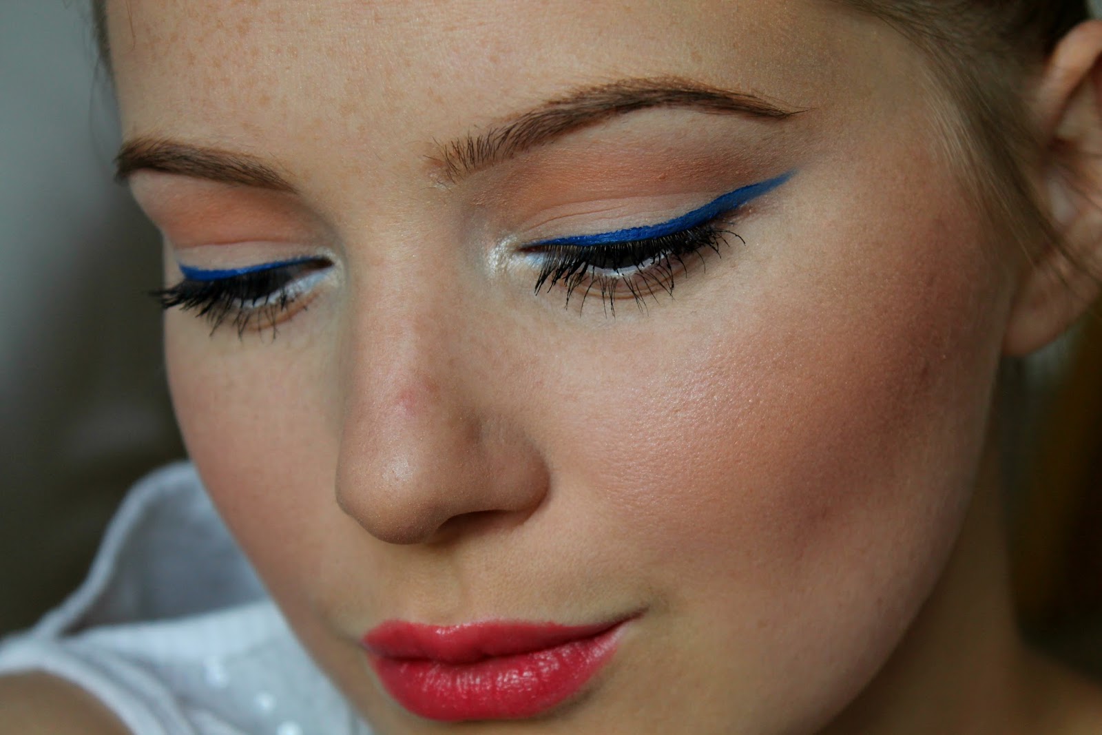 Avon Perle za lice (CC, Pink Bronze) + Avon ljetni look Unlimited