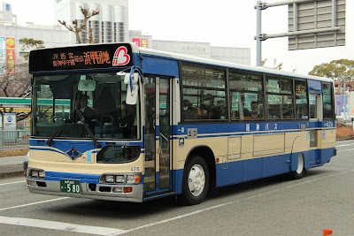 阪神バス 426号車 神戸200か580 KL-HT2PMEA 阪神甲子園付近にて