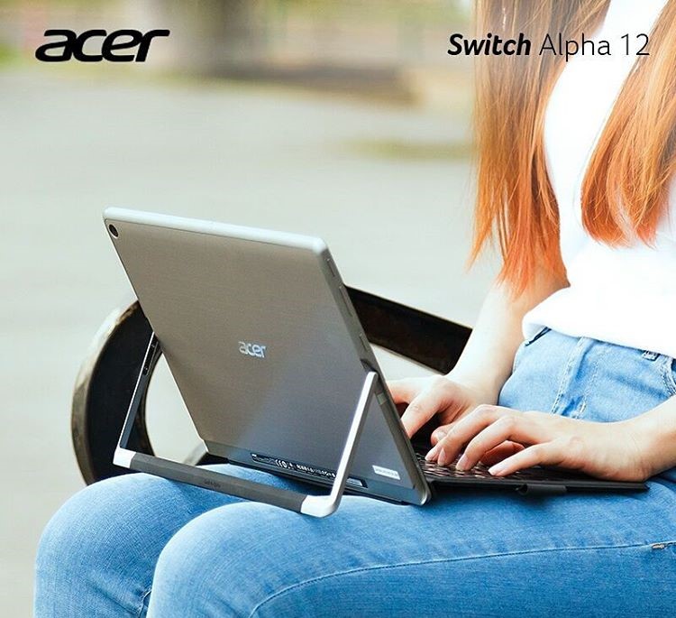 Acer-Indonesia-Switch-Alpha-12-Switchable-Me-Lomba-Blog-Ajengmas