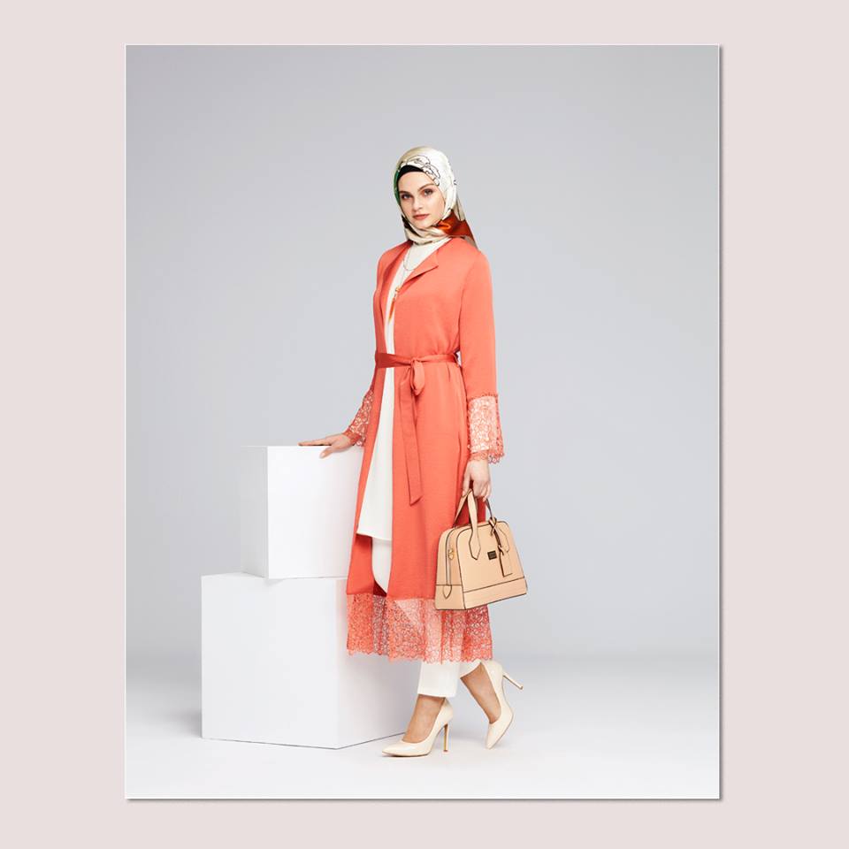 Zuhre Hijabs Lance Sa Nouvelle Collection Printemps Ete 2018 Hijab Fashion And Chic Style