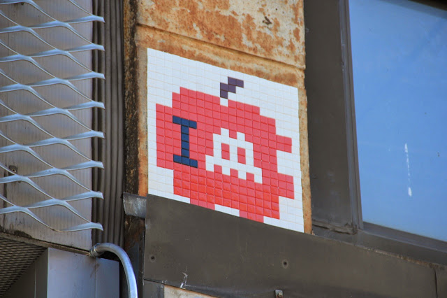 Mosaic Street Art By Space Invader On The Streets Of New York City, USA. 4