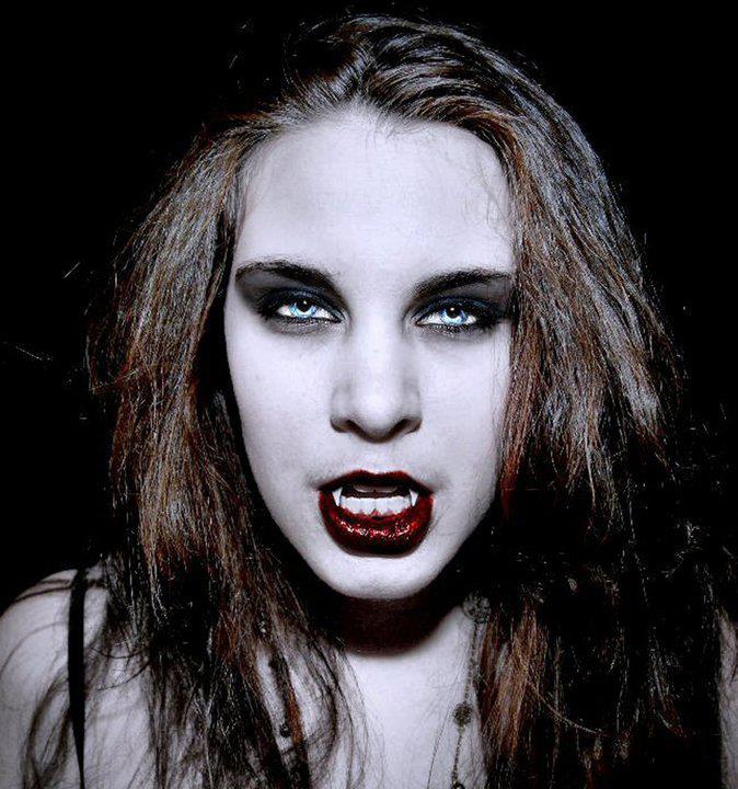 Wallpapers: Vampire girls.