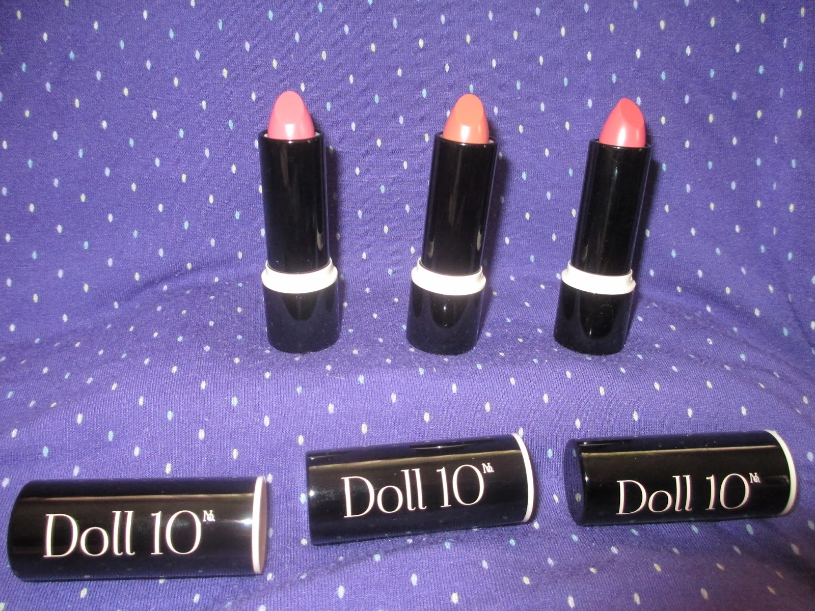 Whats Inside Your Beauty Bag? Doll 10 HydraBalm Solid Serum Lipstick Trio