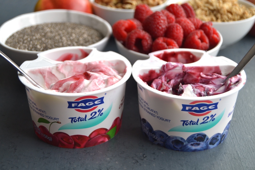 10 Delicious and Nutritious Yogurt Toppings The Nutritionist Reviews