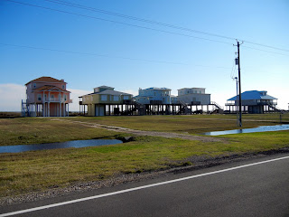 Seaside homes along Seawall Blvd in Galveston, TX