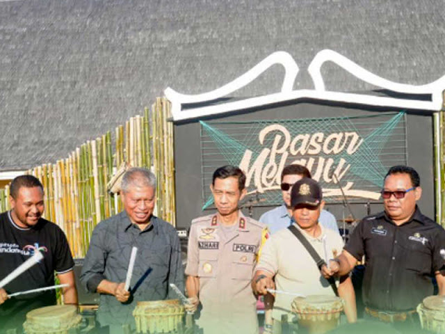 Burhan Abdurrahman Buka Destinasi Digital Pasar Melayu di Ternate Burhan Abdurrahman Buka Destinasi Digital Pasar Melayu di Ternate
