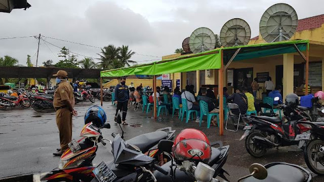 Ardi Bengu Ungkap Penerimaan Pajak Kendaraan Bermotor di Merauke Menurun Ardi Bengu Ungkap Penerimaan Pajak Kendaraan Bermotor di Merauke Menurun