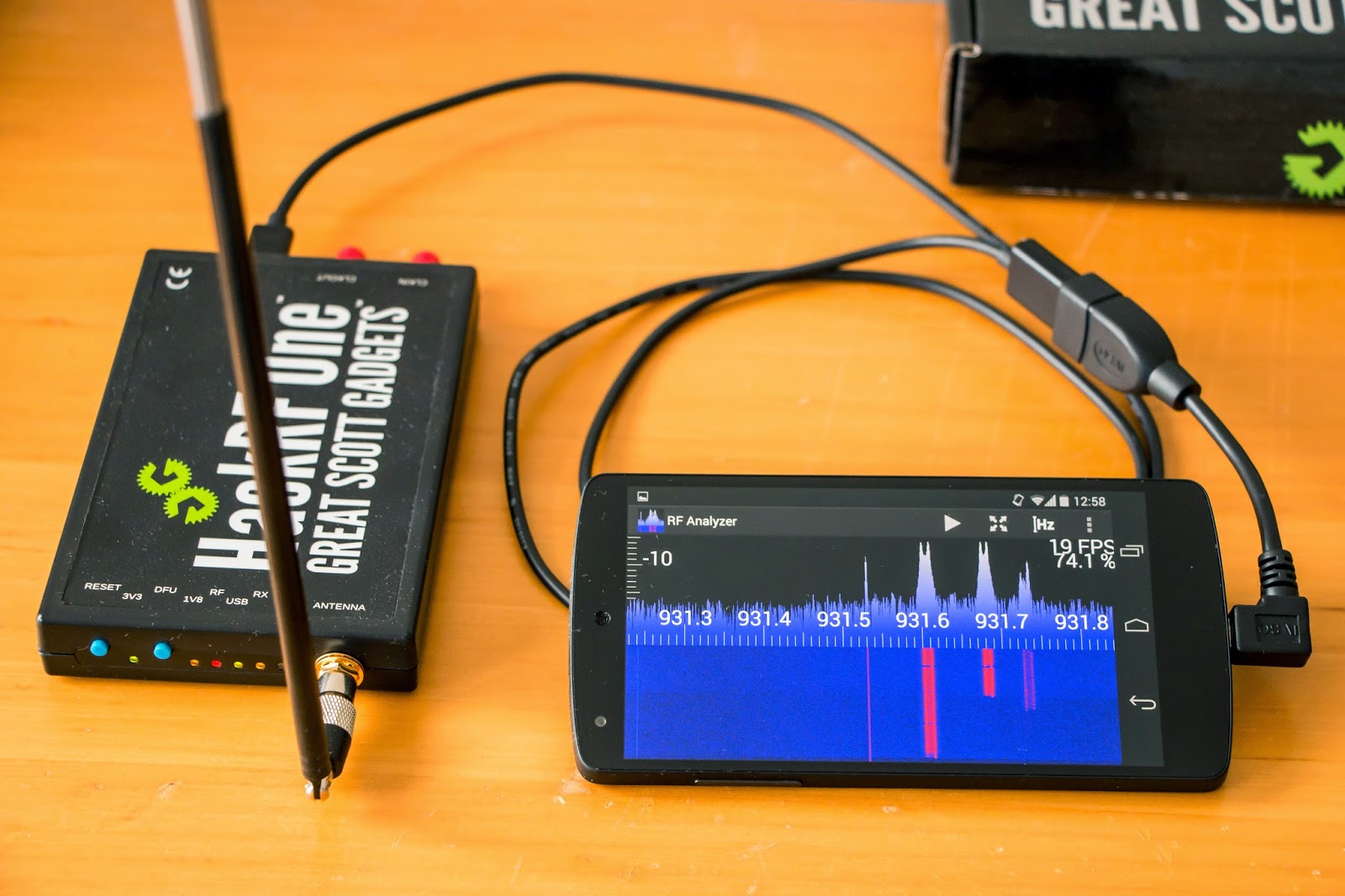 Mantz Tech: RF Analyzer - Explore the frequency spectrum with the