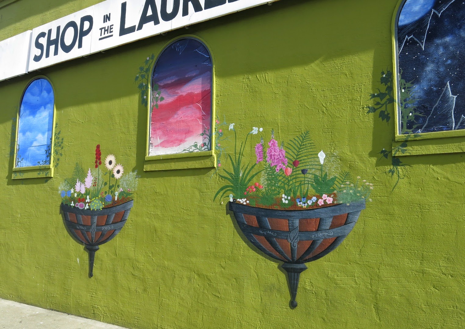 Oakland Daily Photo Monday Mural Shop in the Laurel District